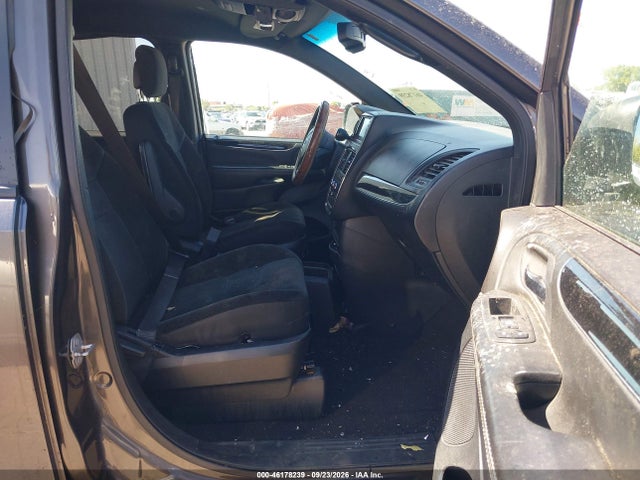 Dodge Grand Caravan Se Plus 2018 2C4RDGBGXJR220073 Image 5