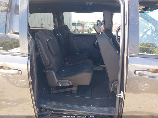 Dodge Grand Caravan Se Plus 2018 2C4RDGBGXJR220073 Image 8