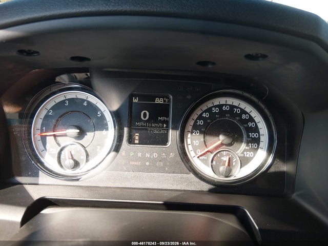 46178243 :رقم المزاد ، 1C6RR7KG2MS564508 vin ، 2021 Ram 1500 Classic Tradesman مزاد بيع