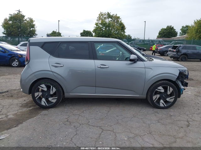 Auction sale of the 2023 Kia Soul Gt-line, vin: KNDJ53AU6P7845929, lot number: 46178251