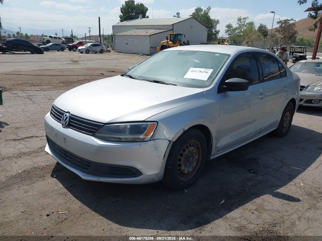 Volkswagen Jetta 2.0l S 2014 3VW2K7AJ3EM248120 Image 2