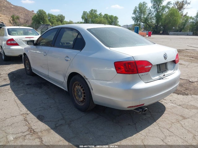 Volkswagen Jetta 2.0l S 2014 3VW2K7AJ3EM248120 Image 3
