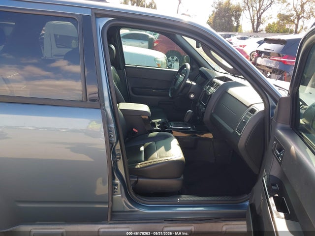 Продажа на аукционе авто 2010 Ford Escape Limited, vin: 1FMCU0EG0AKC50301, номер лота: 46178263