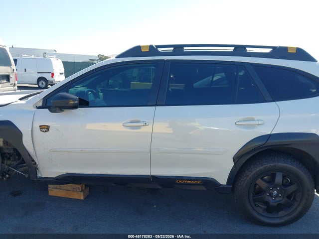 Subaru Outback Wilderness 2023 4S4BTGUD4P3190315 Image 17