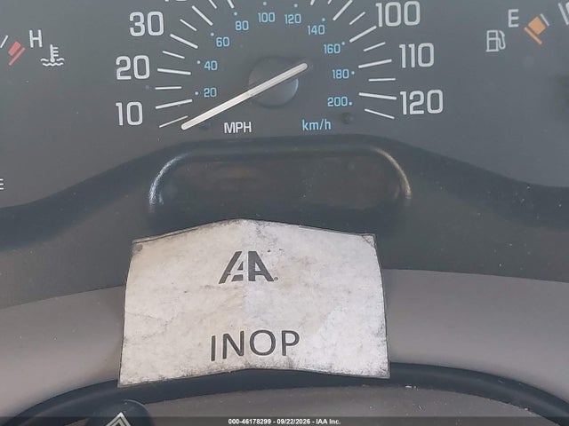 2002 Buick Century Custom მანქანა იყიდება აუქციონზე, vin: 2G4WS52J321199927, აუქციონის ნომერი: 46178299