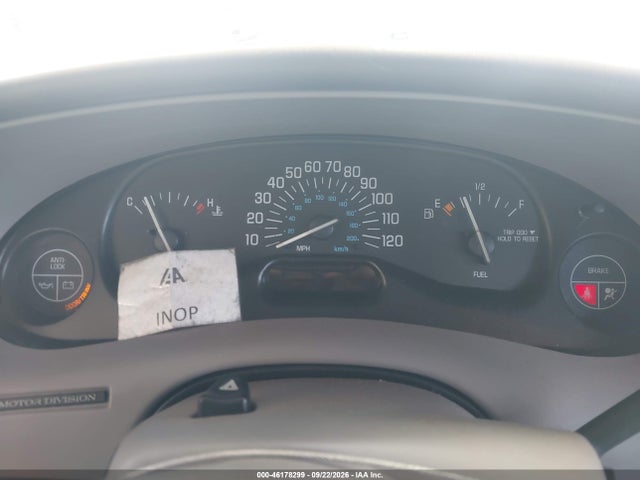 2002 Buick Century Custom მანქანა იყიდება აუქციონზე, vin: 2G4WS52J321199927, აუქციონის ნომერი: 46178299