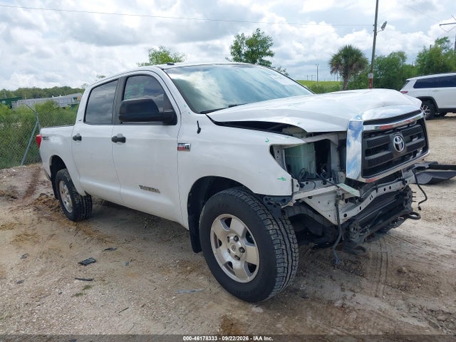 46178333 :رقم المزاد ، 5TFEY5F15CX117158 vin ، 2012 Toyota Tundra Grade 5.7l V8 مزاد بيع