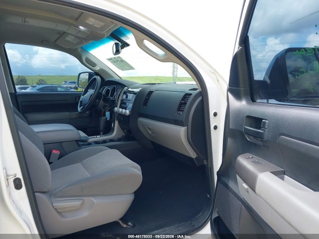 2012 Toyota Tundra Grade 5.7l V8 მანქანა იყიდება აუქციონზე, vin: 5TFEY5F15CX117158, აუქციონის ნომერი: 46178333