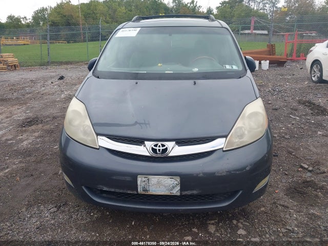 2008 Toyota Sienna Limited მანქანა იყიდება აუქციონზე, vin: 5TDBK22C98S015711, აუქციონის ნომერი: 46178350
