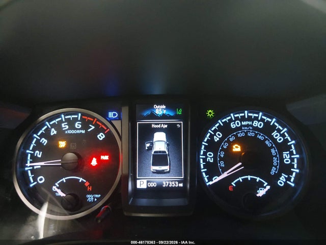 Продажа на аукционе авто 2022 Toyota Tacoma Trd Sport, vin: 3TYCZ5AN5NT071732, номер лота: 46178363