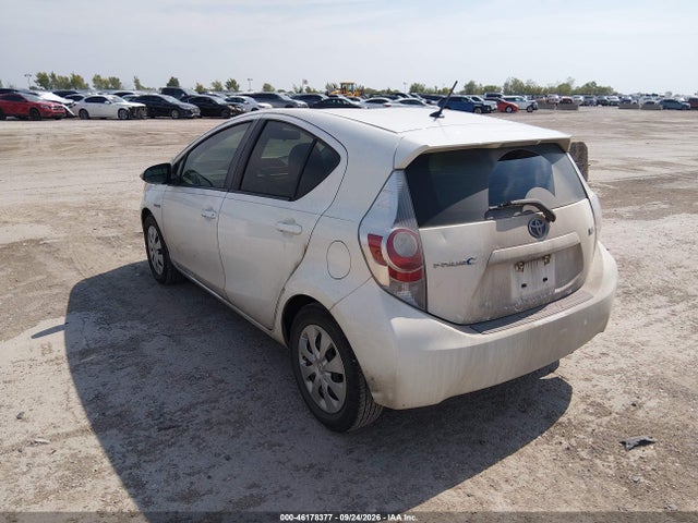 2014 Toyota Prius C Two მანქანა იყიდება აუქციონზე, vin: JTDKDTB34E1571532, აუქციონის ნომერი: 46178377