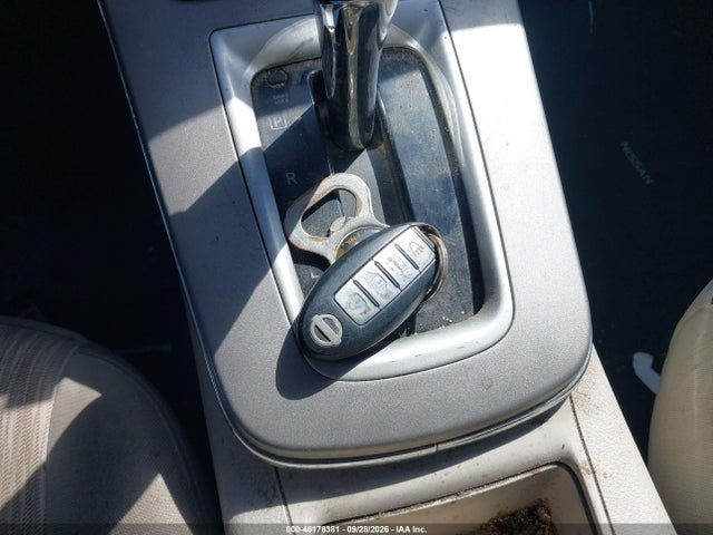 46178381 :رقم المزاد ، 3N1AB7AP5FY229049 vin ، 2015 Nissan Sentra Sv مزاد بيع