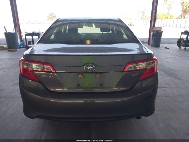 46178406 :رقم المزاد ، 4T4BF1FK8DR322424 vin ، 2013 Toyota Camry Le مزاد بيع