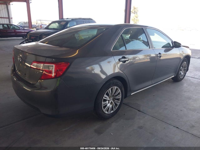 46178406 :رقم المزاد ، 4T4BF1FK8DR322424 vin ، 2013 Toyota Camry Le مزاد بيع