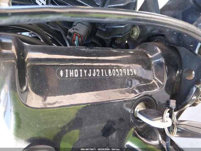 Harley-Davidson FXBB 2020 1HD1YJJ21LB032983 Image 10