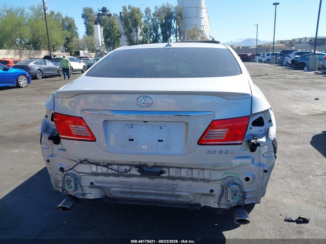 46178421 :رقم المزاد ، JTHBK1EG8B2466599 vin ، 2011 Lexus Es 350 مزاد بيع