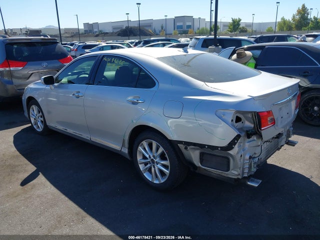 46178421 :رقم المزاد ، JTHBK1EG8B2466599 vin ، 2011 Lexus Es 350 مزاد بيع