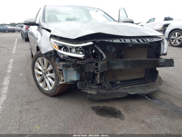 Продаж на аукціоні авто 2018 Kia Optima Lx, vin: 5XXGT4L3XJG266578, номер лоту: 46178429