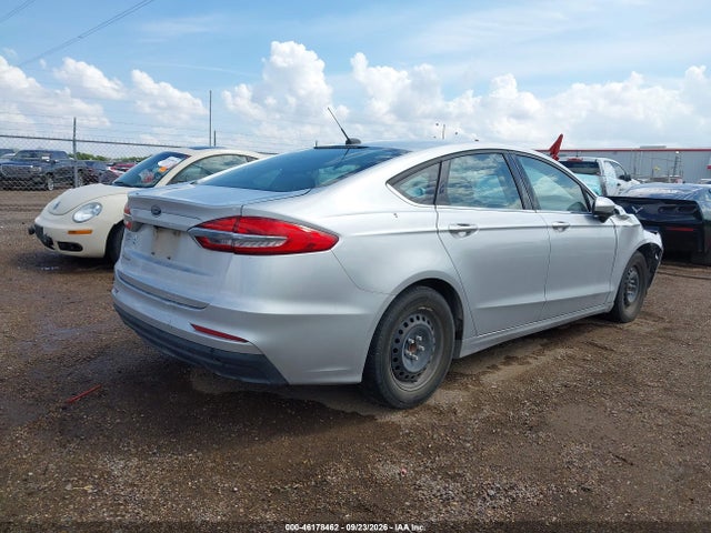 2019 Ford Fusion S მანქანა იყიდება აუქციონზე, vin: 3FA6P0G71KR170496, აუქციონის ნომერი: 46178462