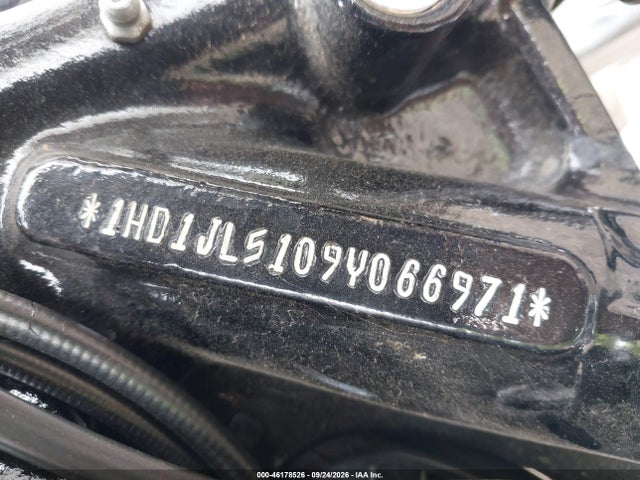 46178526 :رقم المزاد ، 1HD1JL5109Y066971 vin ، 2009 Harley-davidson Fxstc مزاد بيع