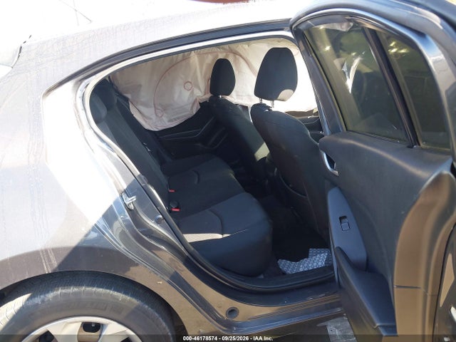46178574 :رقم المزاد ، 3MZBM1J78GM262013 vin ، 2016 Mazda Mazda3 I Sport مزاد بيع