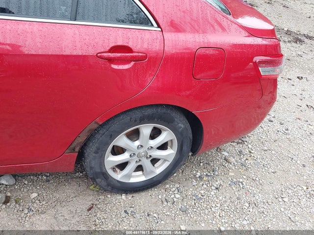 46178615 :رقم المزاد ، 4T4BF3EK3BR158042 vin ، 2011 Toyota Camry Le مزاد بيع