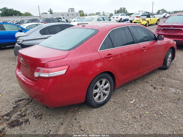 46178615 :رقم المزاد ، 4T4BF3EK3BR158042 vin ، 2011 Toyota Camry Le مزاد بيع