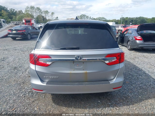 46178642 :رقم المزاد ، 5FNRL6H76JB009601 vin ، 2018 Honda Odyssey Ex-l مزاد بيع
