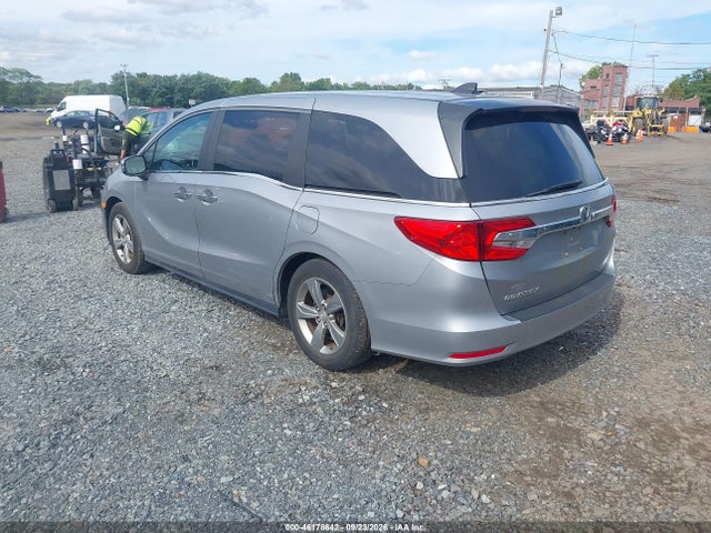 46178642 :رقم المزاد ، 5FNRL6H76JB009601 vin ، 2018 Honda Odyssey Ex-l مزاد بيع
