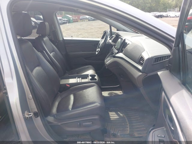 46178642 :رقم المزاد ، 5FNRL6H76JB009601 vin ، 2018 Honda Odyssey Ex-l مزاد بيع