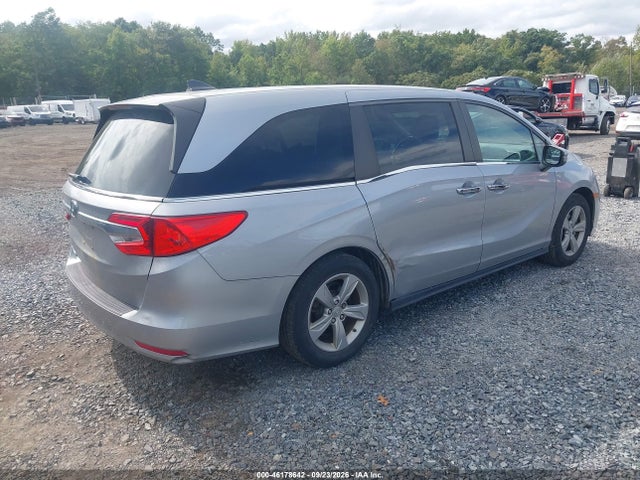 46178642 :رقم المزاد ، 5FNRL6H76JB009601 vin ، 2018 Honda Odyssey Ex-l مزاد بيع