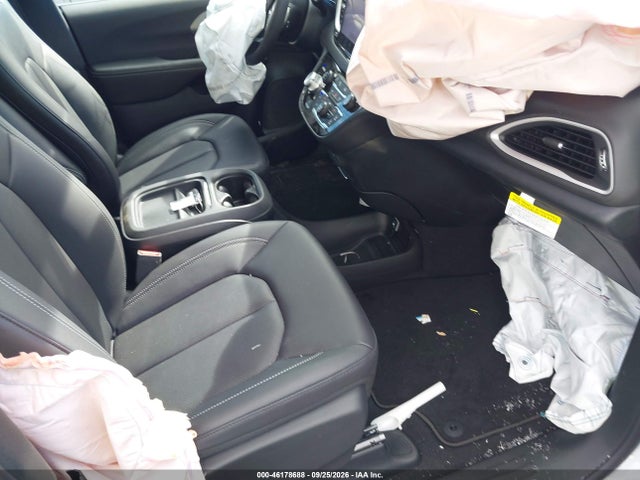 Aukcja sprzedaży 2027 Chrysler Pacifica, vin: 2C4RC1BG7VR602602, numer aukcji: 46178688