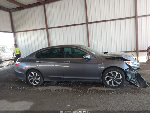 46178693 :رقم المزاد ، 1HGCR3F89HA013127 vin ، 2017 Honda Accord Ex-l V6 مزاد بيع