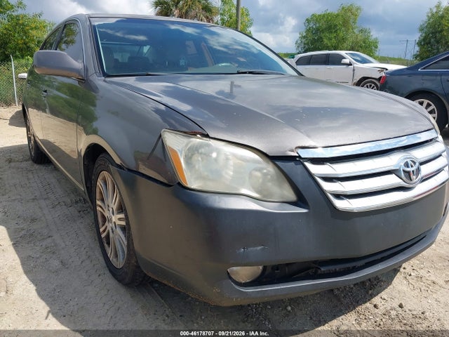 46178707 :رقم المزاد ، 4T1BK36BX6U098223 vin ، 2006 Toyota Avalon Limited مزاد بيع