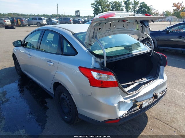 Продаж на аукціоні авто 2012 Ford Focus Se, vin: 1FAHP3F28CL431543, номер лоту: 46178730