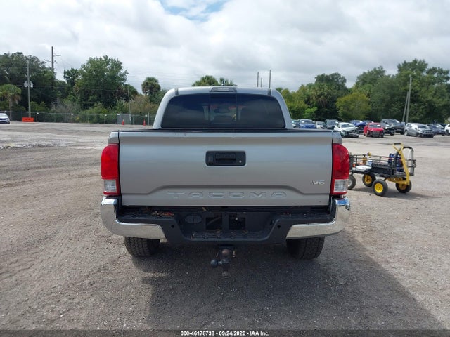 2017 Toyota Tacoma Trd Off Road მანქანა იყიდება აუქციონზე, vin: 5TFAZ5CNXHX033329, აუქციონის ნომერი: 46178738