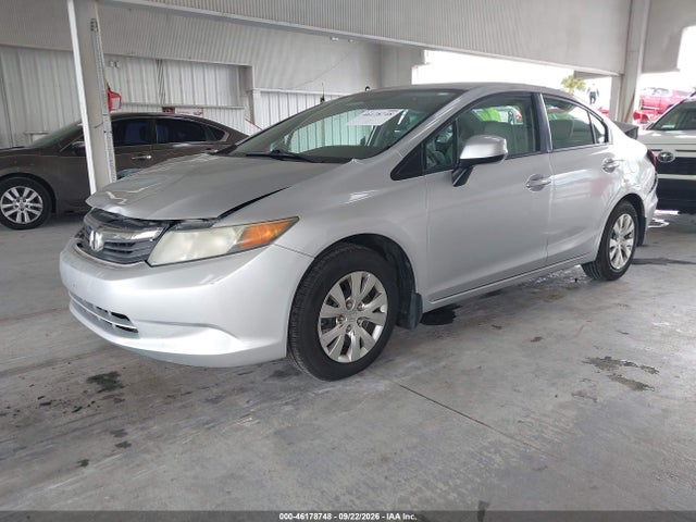 46178748 :رقم المزاد ، 19XFB2F51CE017047 vin ، 2012 Honda Civic Lx مزاد بيع