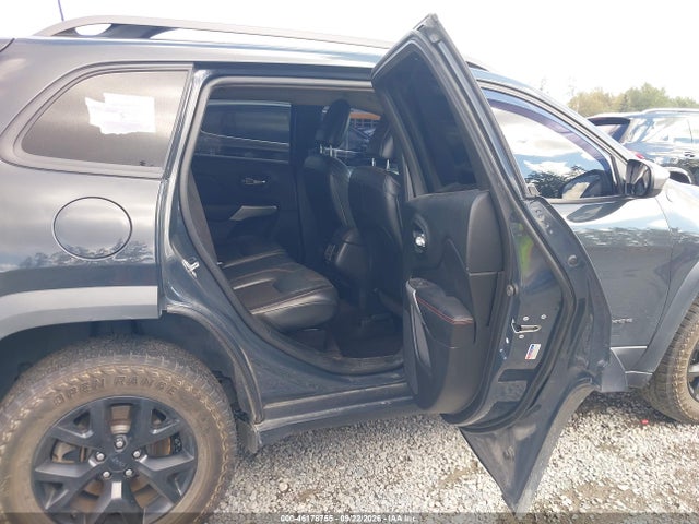 Jeep Cherokee Trailhawk 4x4 2017 1C4PJMBS5HW652073 Image 8