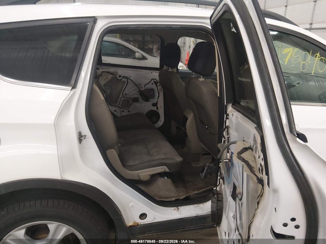Продаж на аукціоні авто 2014 Ford Escape Se, vin: 1FMCU0GX1EUA22301, номер лоту: 46178840