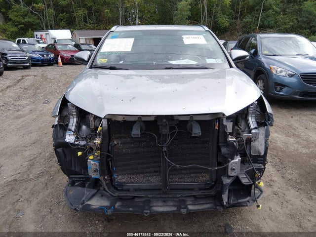 46178842 :رقم المزاد ، 5TDJKRFHXFS221272 vin ، 2015 Toyota Highlander Xle V6 مزاد بيع