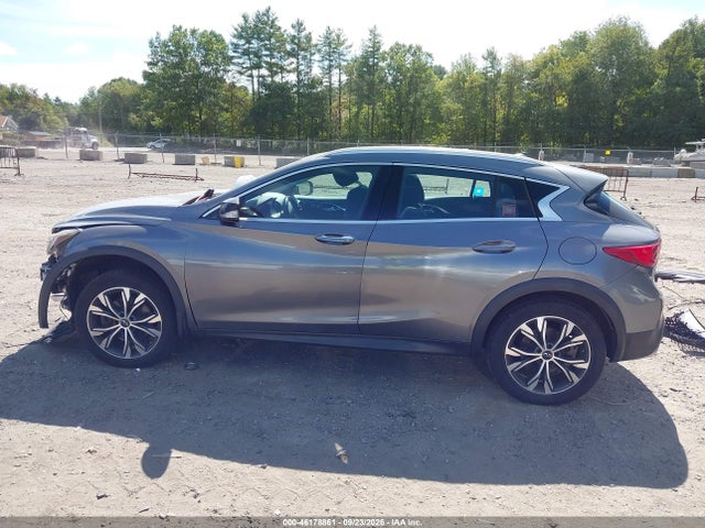 46178861 :رقم المزاد ، SJKCH5CR5HA039893 vin ، 2017 Infiniti Qx30 Premium مزاد بيع