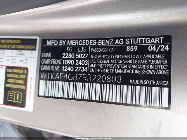2024 Mercedes-benz C 300 მანქანა იყიდება აუქციონზე, vin: W1KAF4GB7RR220803, აუქციონის ნომერი: 46178890