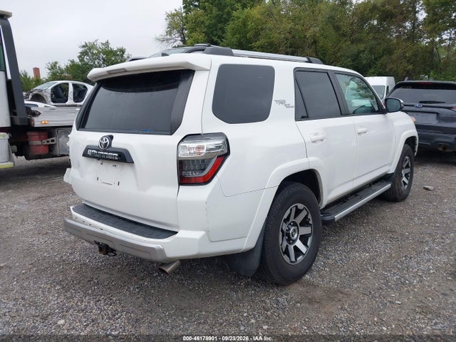 46178901 :رقم المزاد ، JTEBU5JR2J5503231 vin ، 2018 Toyota 4runner Trd Off Road Premium مزاد بيع