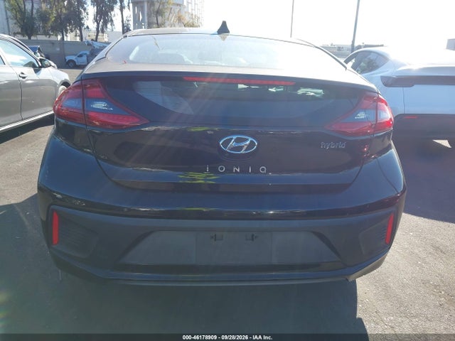 2018 Hyundai Ioniq Hybrid Limited მანქანა იყიდება აუქციონზე, vin: KMHC85LC3JU101368, აუქციონის ნომერი: 46178909