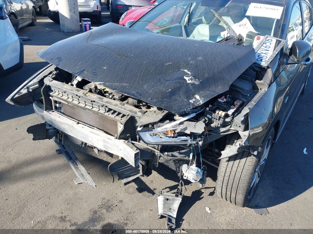 2018 Hyundai Ioniq Hybrid Limited მანქანა იყიდება აუქციონზე, vin: KMHC85LC3JU101368, აუქციონის ნომერი: 46178909