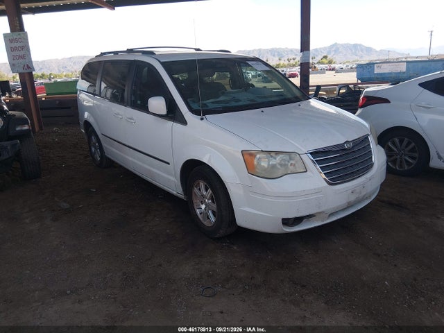 2009 Chrysler Town & Country Touring მანქანა იყიდება აუქციონზე, vin: 2A8HR54199R528124, აუქციონის ნომერი: 46178913