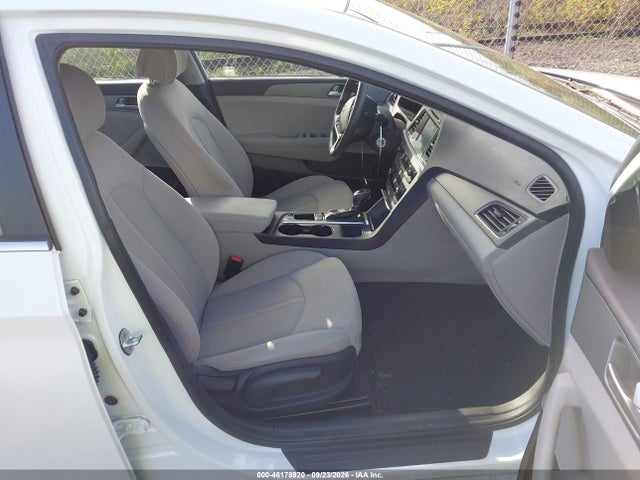 Продаж на аукціоні авто 2017 Hyundai Sonata Se, vin: 5NPE24AF5HH507730, номер лоту: 46178920