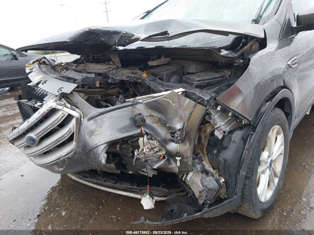 Aukcja sprzedaży 2018 Ford Escape Se, vin: 1FMCU9GD5JUC40505, numer aukcji: 46178982