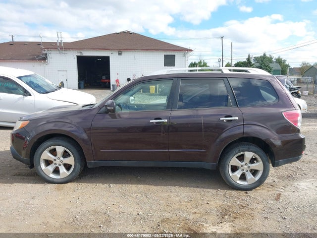 46179002 :رقم المزاد ، JF2SHGGC2DH429806 vin ، 2013 Subaru Forester 2.5xt Touring مزاد بيع
