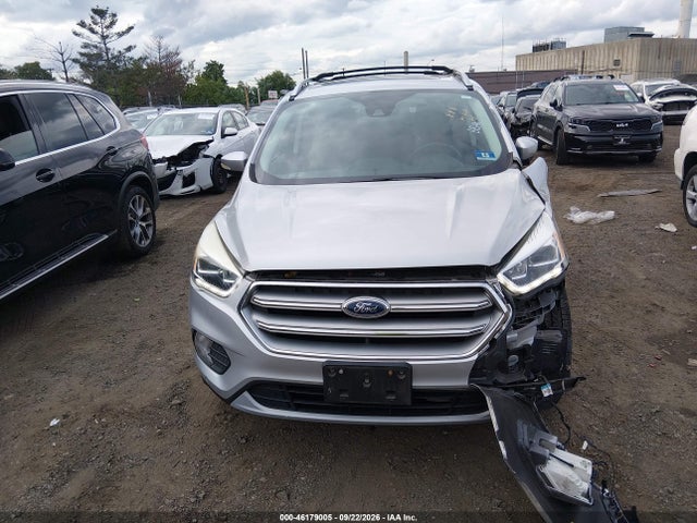 Продаж на аукціоні авто 2017 Ford Escape Titanium, vin: 1FMCU9J96HUD99953, номер лоту: 46179005